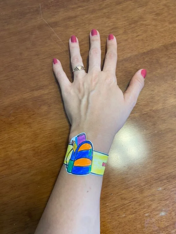 BACK TO SCHOOL BRACELETS TO COLOR - Imagem 6