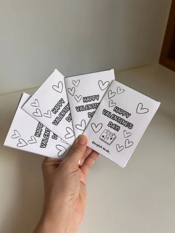 VALENTINE'S DAY MINI BOOK - Imagem 2