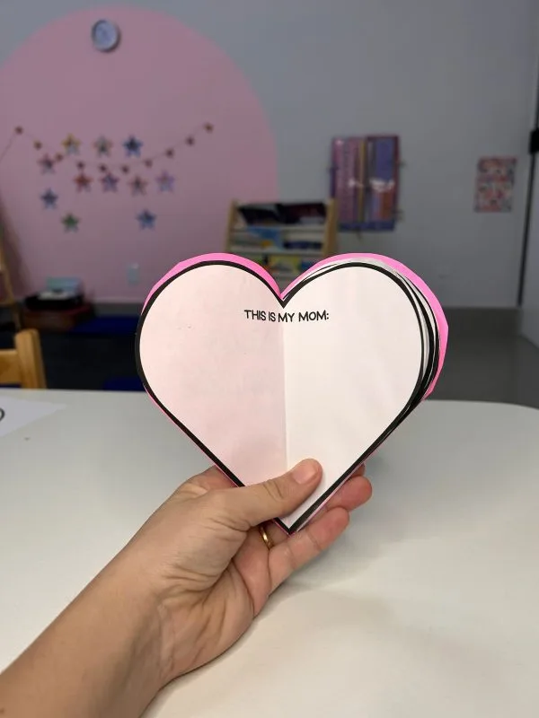 ALL ABOUT MY MOM - HEART-BOOK - Image 6